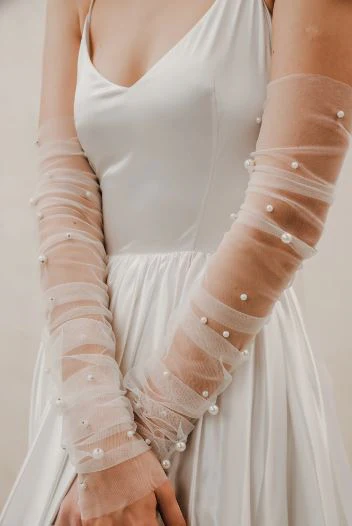 Ruched Pearl Gloves - Studio 3 Twenty One LLC