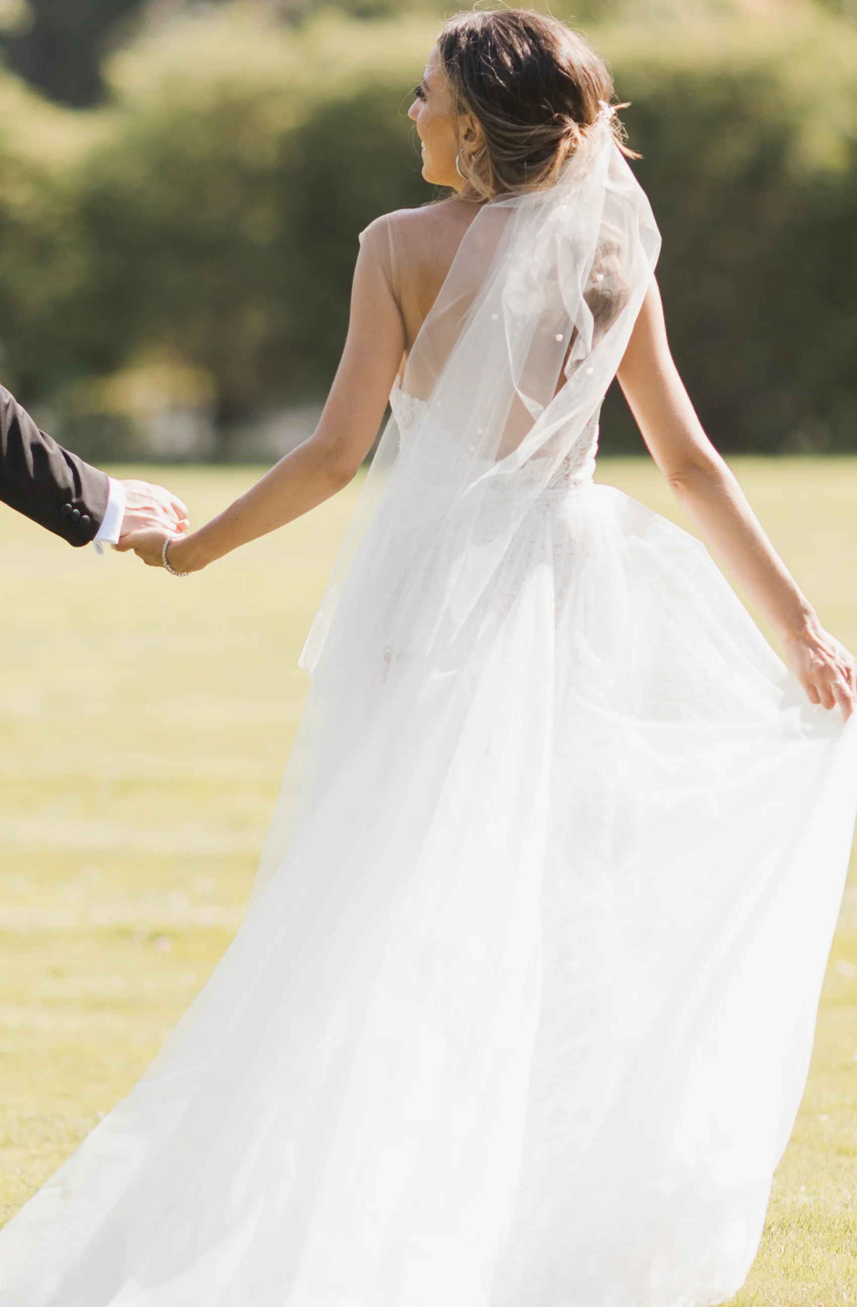 Ponytail Wedding Veil Hair Tie with Scattered Pearls - Studio 3 Twenty One LLC